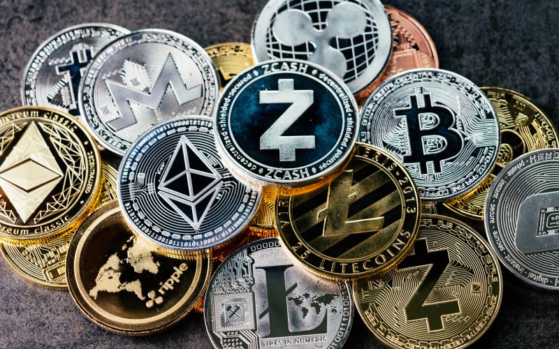 investor crypto memegang bitcoin