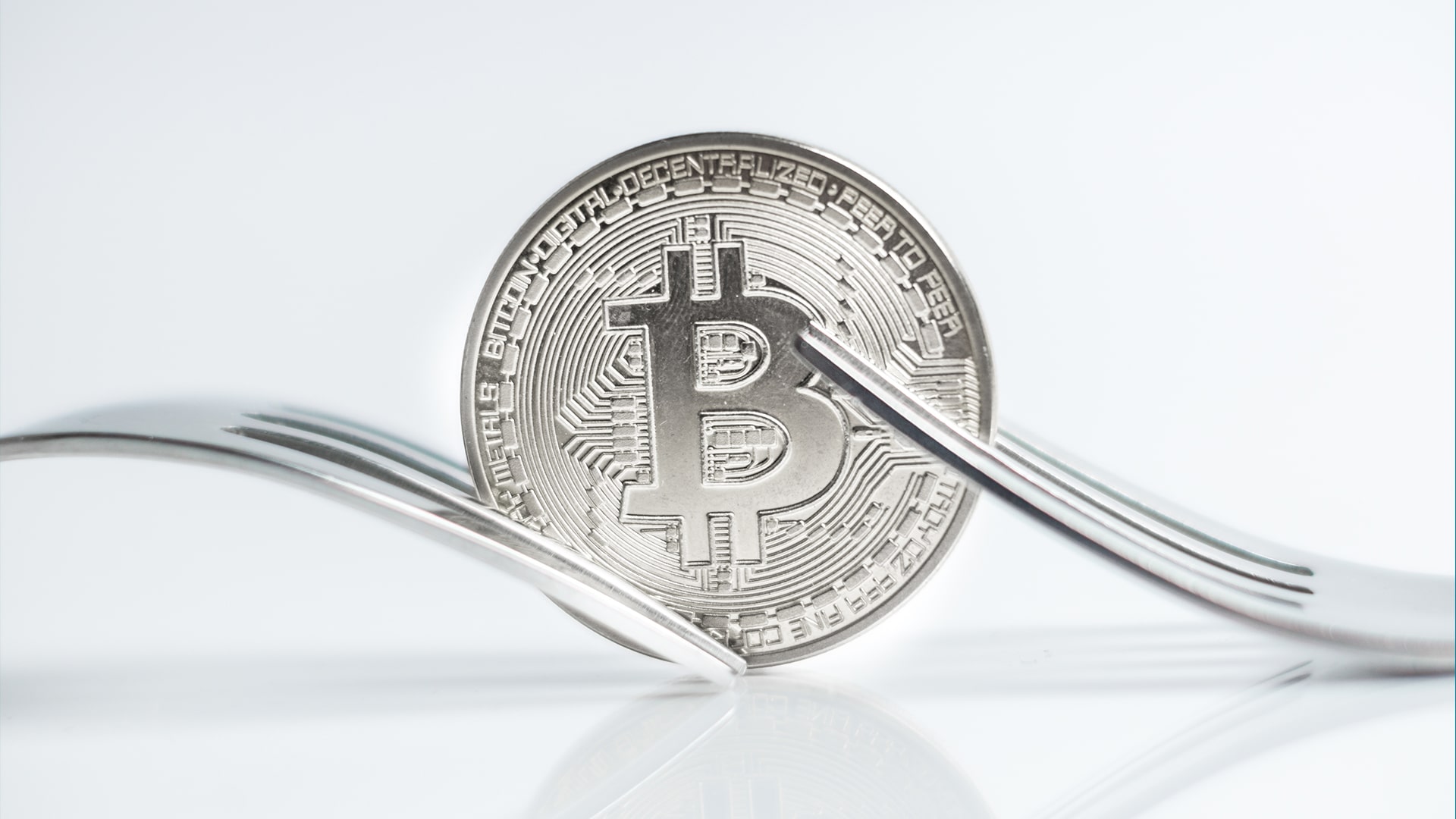 Perbedaan hard fork dan soft fork pada bitcoin