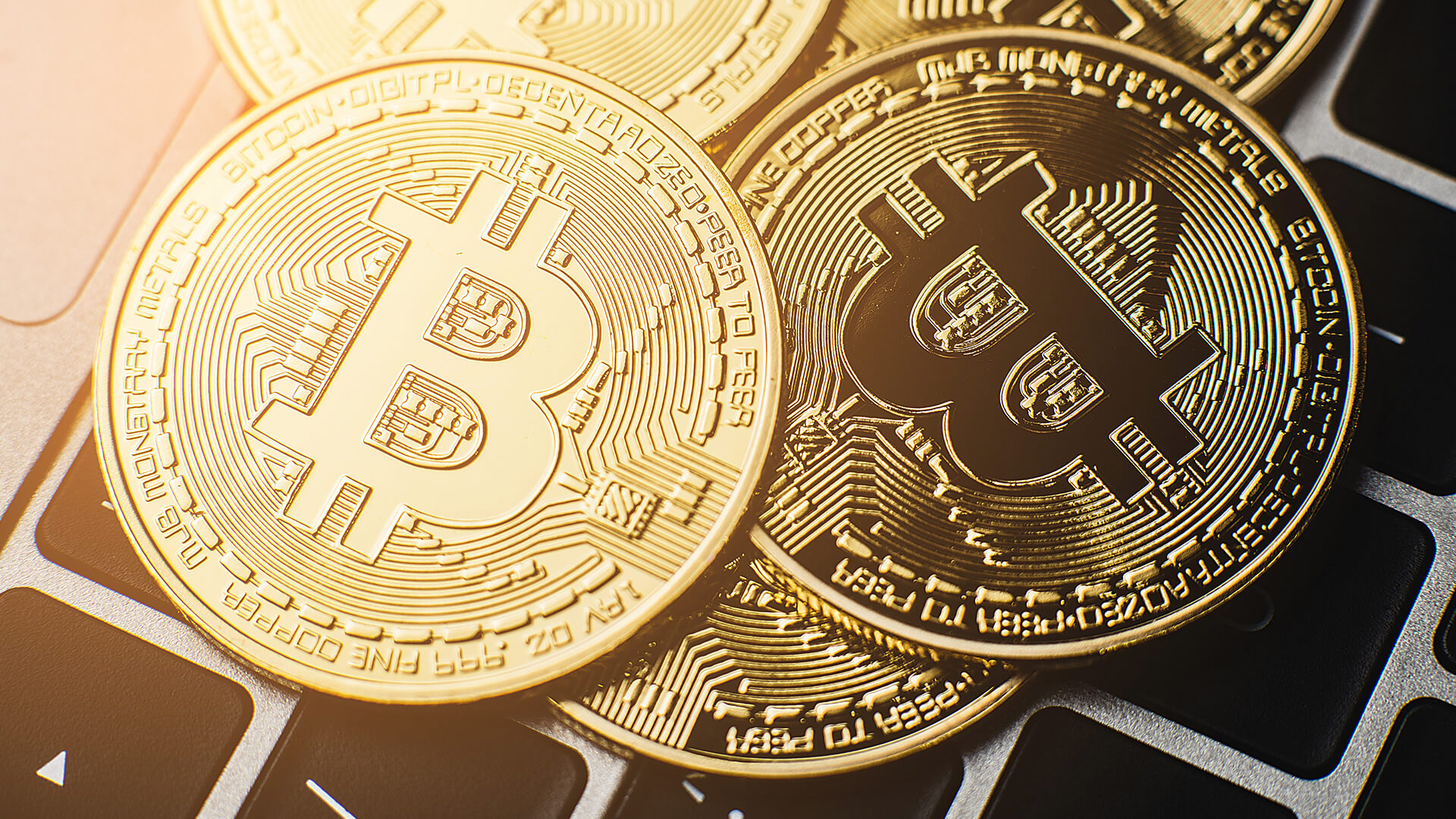 bitcoin kasybos aparatinė įranga uk kit kriptovaliut investuoti 2021 m liepos mn