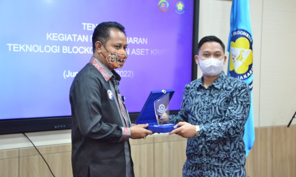 Penandatanganan MoU Kerja Sama Tokocrypto dengan Universitas Kristen Indonesia