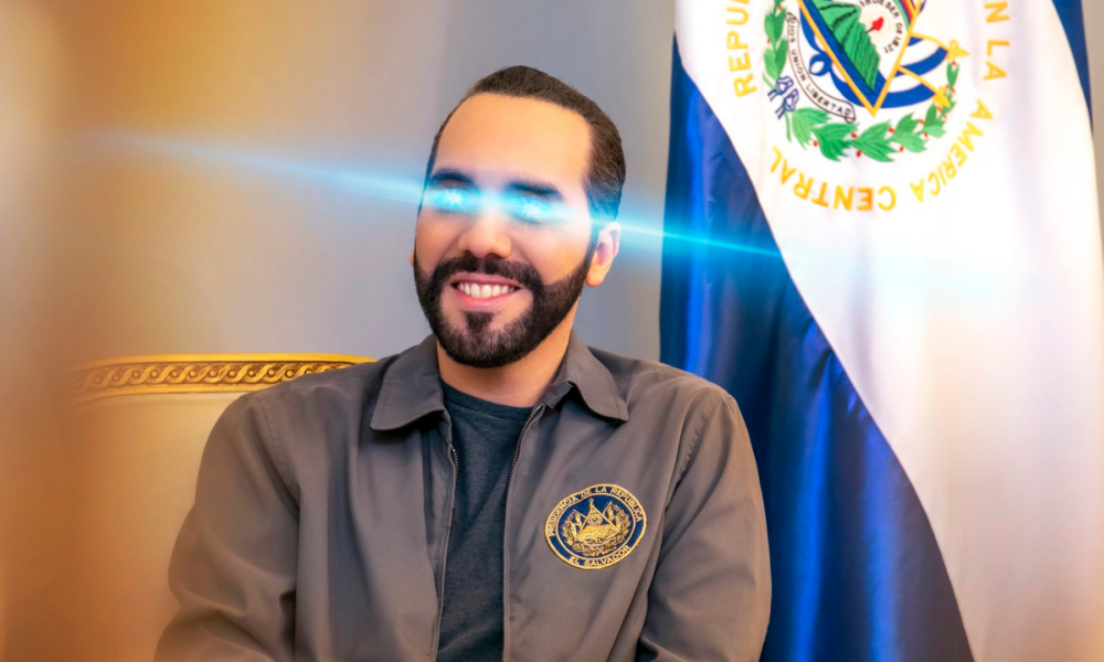Presiden El Salvador, Nayib Bukele beli satu Bitcoin setiap hari. Foto: Yuri Cortez / AFP via Getty Images.