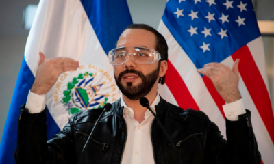 Presiden El Salvador, Nayib Bukele beli satu Bitcoin setiap hari. Foto: Yuri Cortez / AFP via Getty Images.