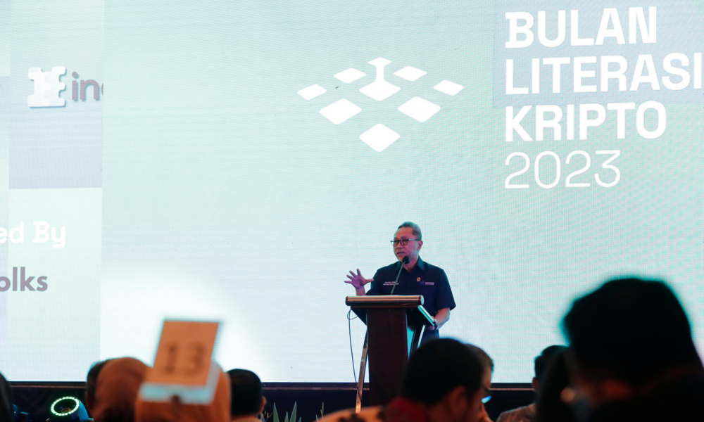 Menteri Perdagangan Zulkifli Hasan membuka kegiatan Bulan Literasi Kripto 2023 di Jakarta, Kamis (2/2). Sumber: Kemendag RI.