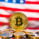 Ilustrasi bendera Amerika Serikat dan Bitcoin. Sumber: Shutterstock.