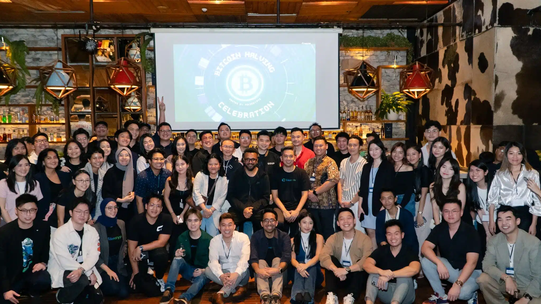 Kemeriahan acara Tokocrypto Bitcoin Halving Celebration.