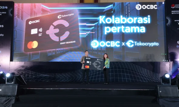 Yudhono Rawis, CEO Tokocrypto dan Chinni Yanti Tjhin, Retail Proposition Division Head OCBC. Sumber: Tokocrypto.