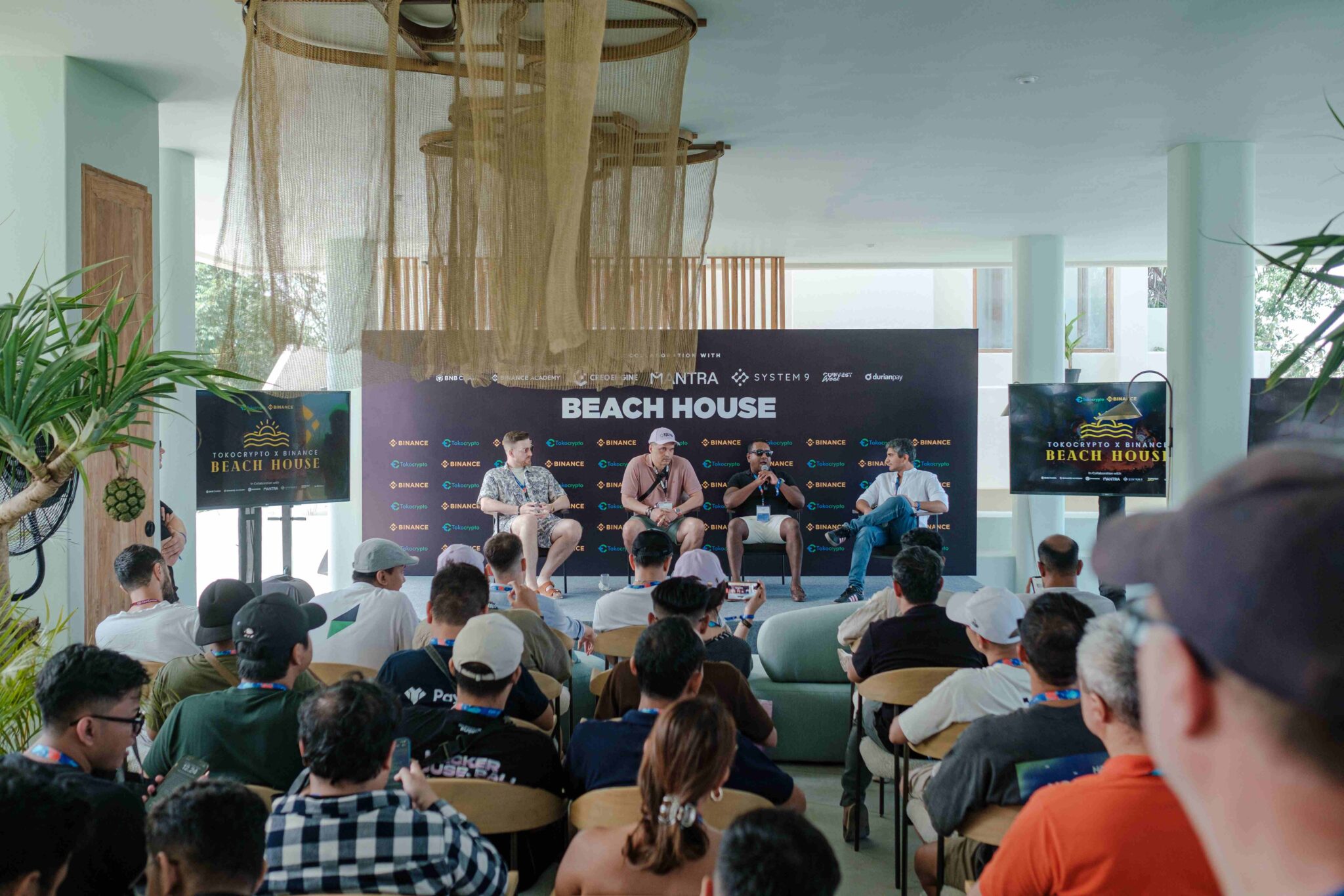 Tokocrypto Beach Hous Coinfest Asia
