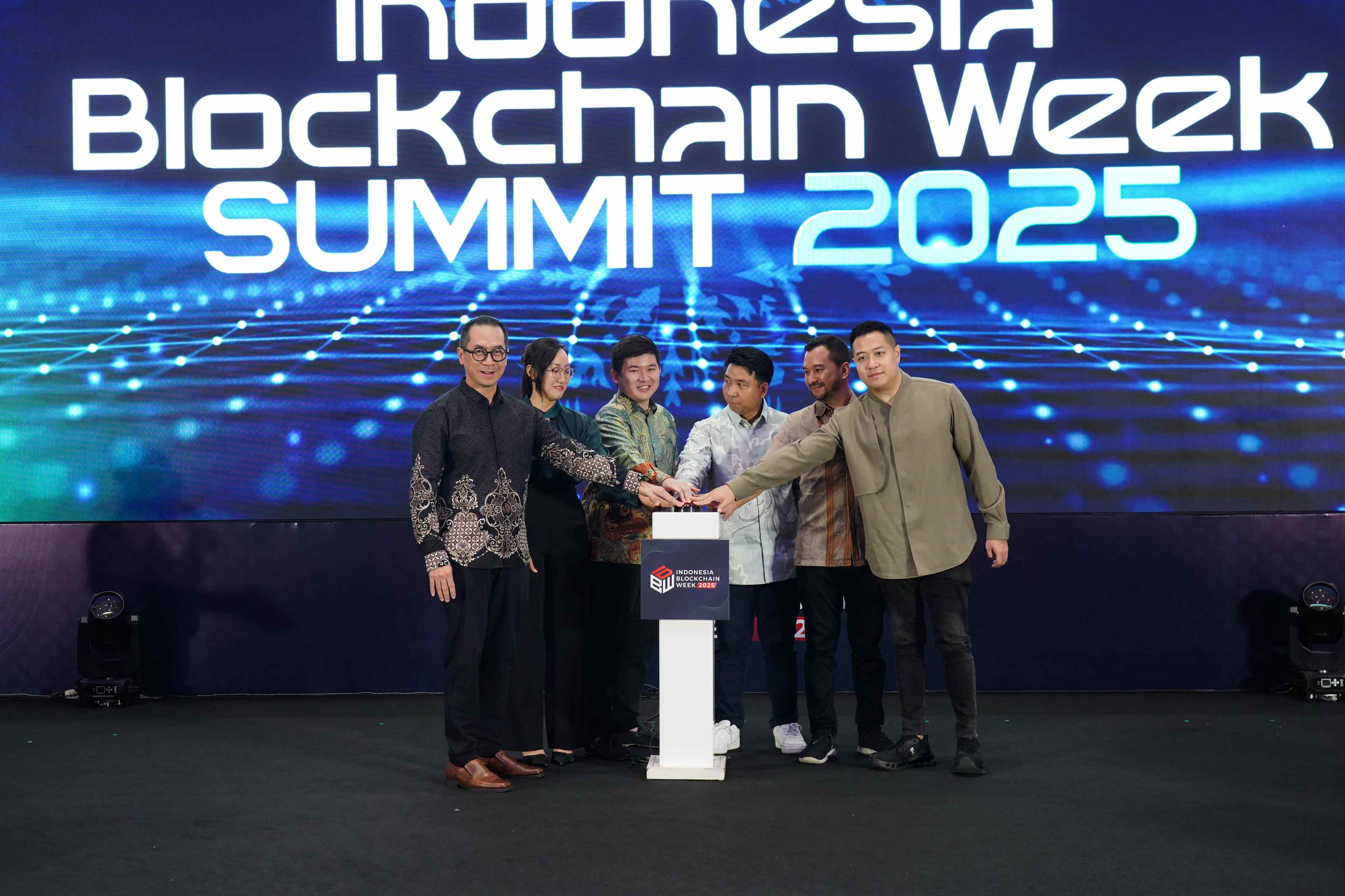 Indonesia Blockchain Week (IDBW) 2025 digelar pada 10–11 Desember 2025 di Jakarta International Convention Center (JICC)